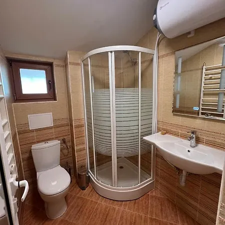 360 View